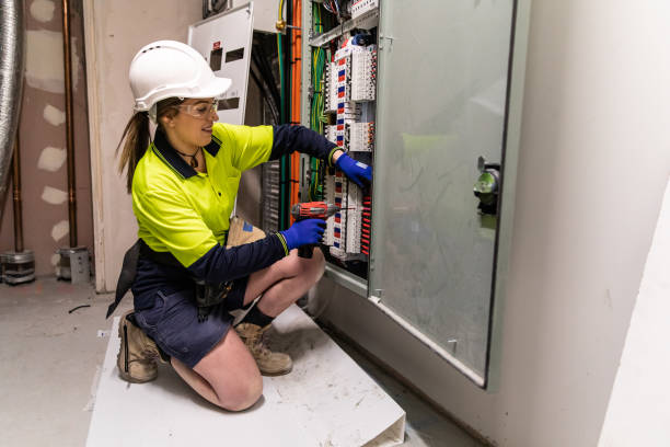 Best Electrician Near Me  in Maysville, NC
